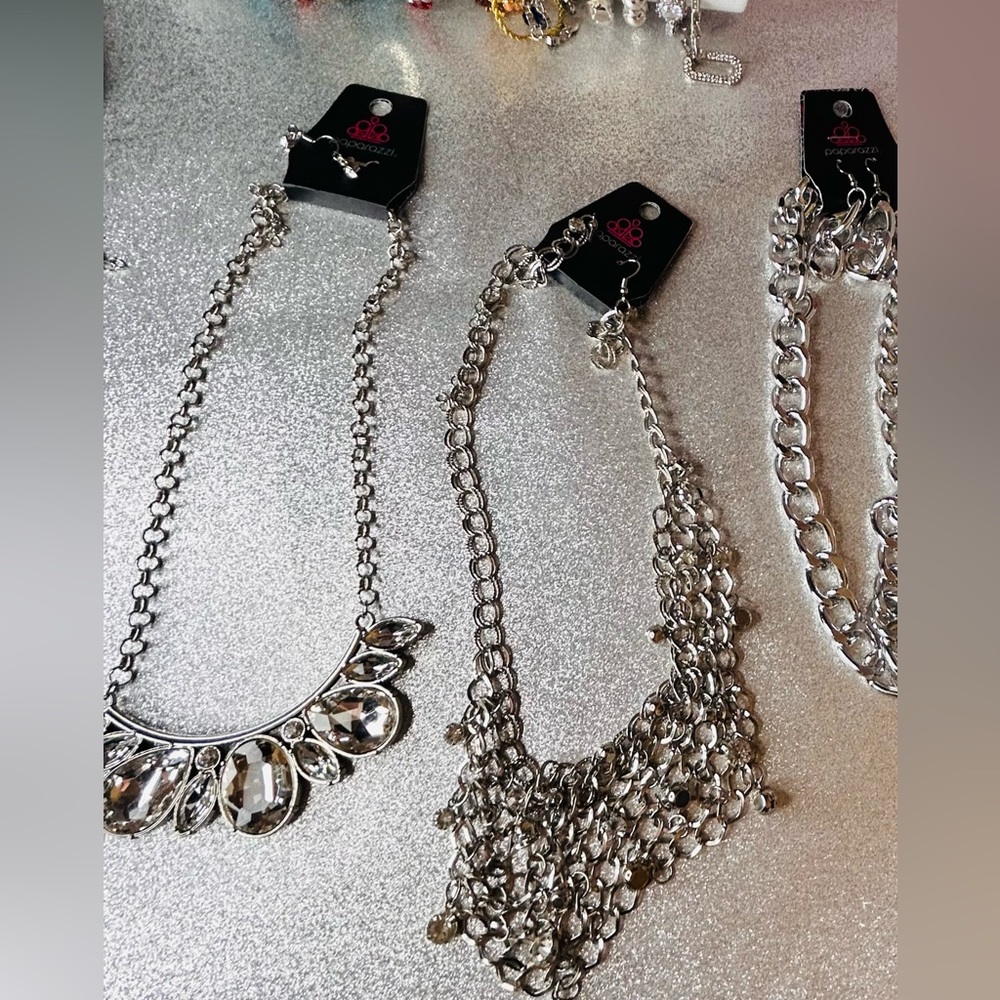 Necklace and Bracelet Bundle 28 pc Lot - Picture 11 of 15